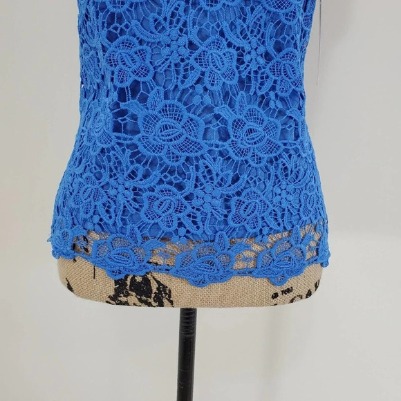 NANETTE LEPORE Women's Venetian Blue Lace Cutout Shell Size Small Blue New - Picture 10 of 14